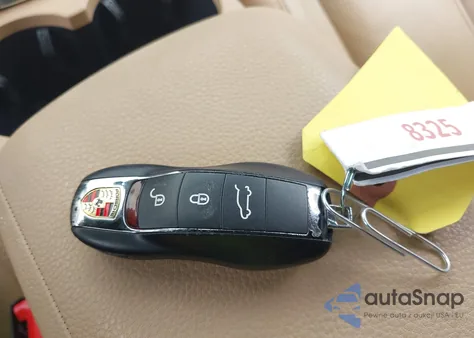 2018 Porsche Macan из США, поврежденный, VIN WP1AA2A50JLB11220